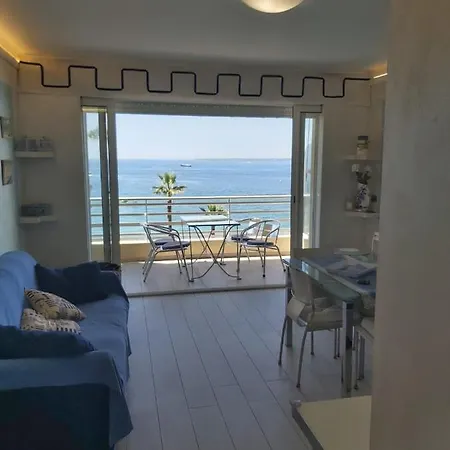 Le Palais Du Tropique Sea View 5E Etage Avec Ascenseur Apartment